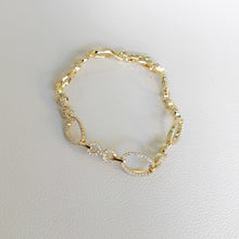 Load image into Gallery viewer, Luxe Bracelets