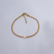 Load image into Gallery viewer, Pearls and Miyuki Beads Bracelets