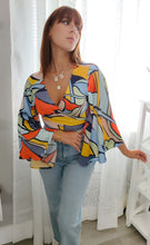 Load image into Gallery viewer, Sacred Heart Mother Pearl Necklace