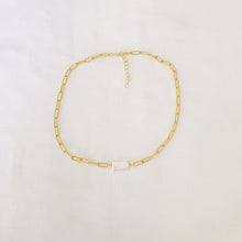 Load image into Gallery viewer, Pearl And Links Chain Necklace