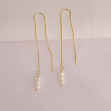 Load image into Gallery viewer, Freshwater Pearls Threader Earrings