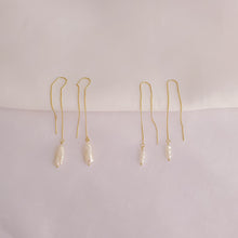 Load image into Gallery viewer, Freshwater Pearls Threader Earrings