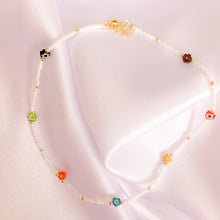 Load image into Gallery viewer, Millefiori Flowers Beaded Necklace