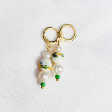 Load image into Gallery viewer, Floral Hoop Earrings