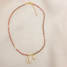 Load image into Gallery viewer, Cowrie Shell and Pearl Necklace