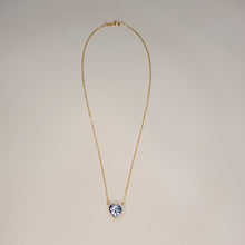 Load image into Gallery viewer, Crystal Heart Shape Necklace
