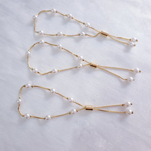 Adjustable Pearls Bracelets