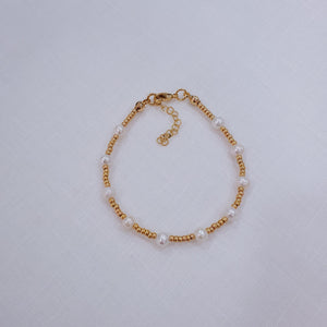 Pearls and Miyuki Beads Bracelets
