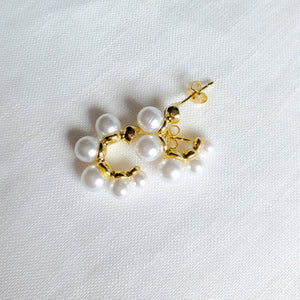 Mini Pearls Hoops