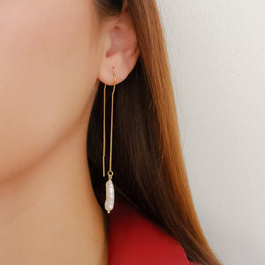 Freshwater Pearls Threader Earrings