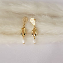 Load image into Gallery viewer, Golden Cowrie Shell and Pearls Earrings
