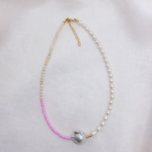 Load image into Gallery viewer, Noelia Necklace
